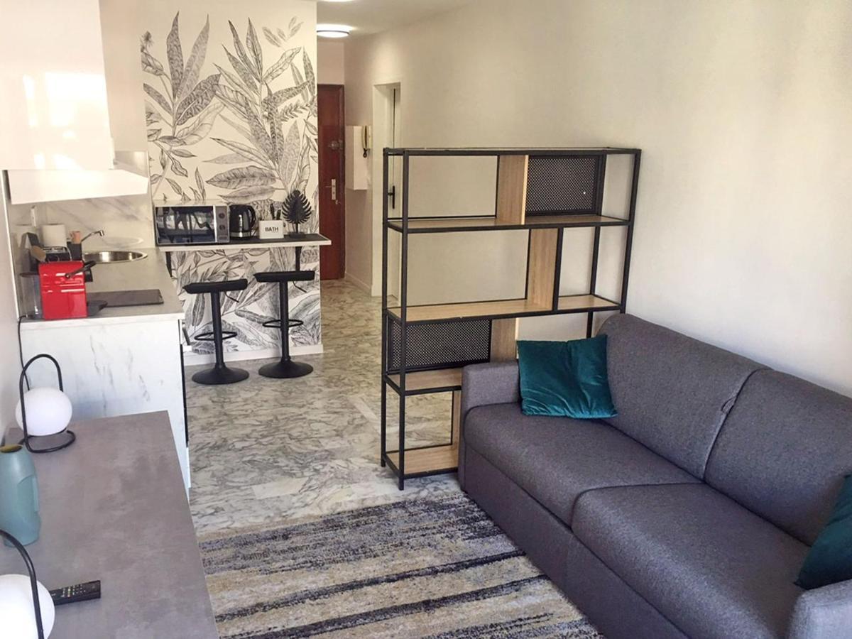 Apartamento Beachfront On Promenade Des Niza